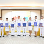 รับพระราชทานสารานุกรม
