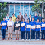 รับรางวัลการแข่งขันกีฬา